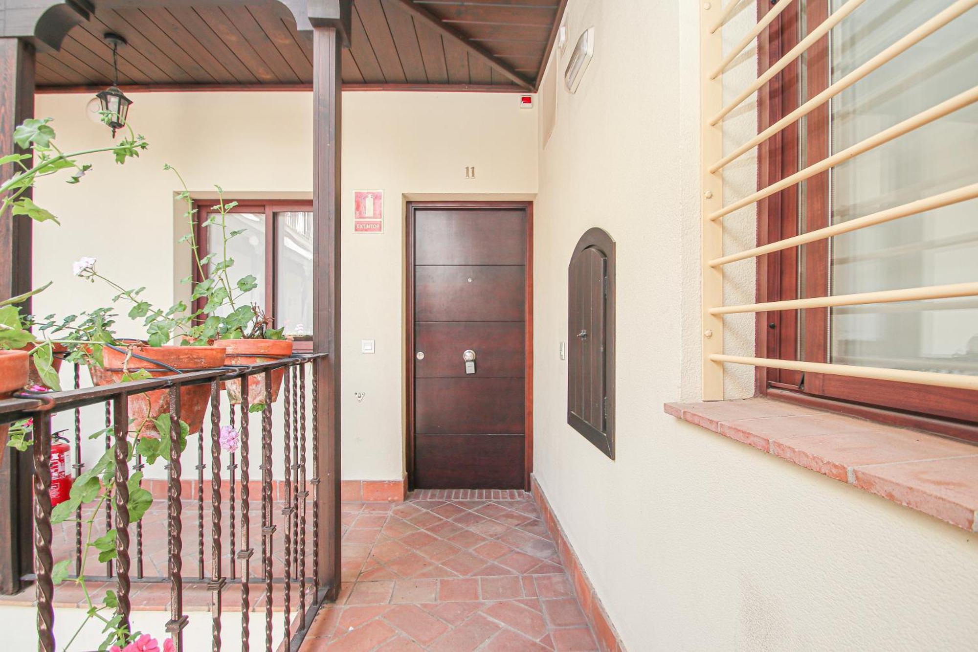 Charming Apt In The Center - 10M Walk Isla Magica Sevilla Eksteriør billede