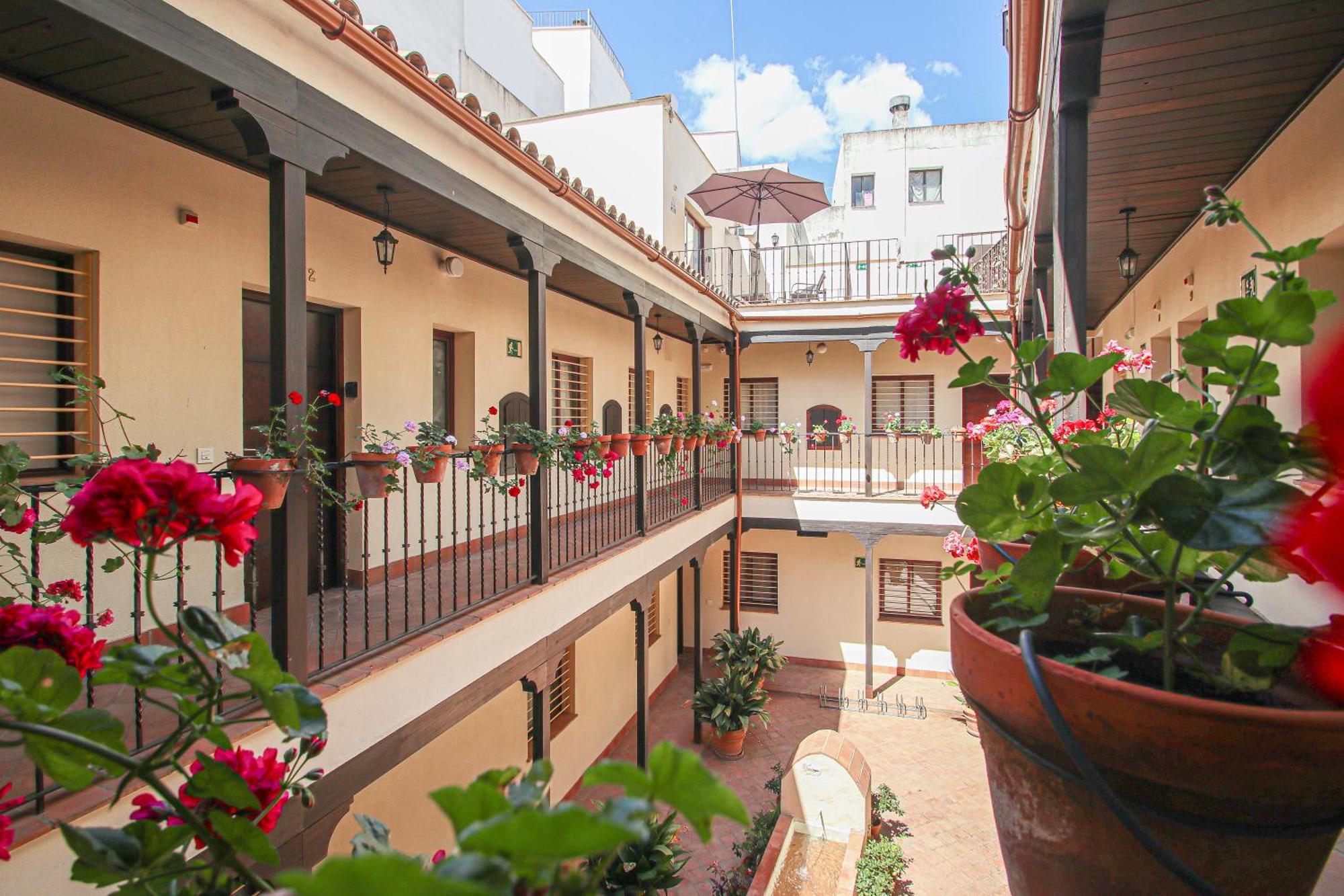 Charming Apt In The Center - 10M Walk Isla Magica Sevilla Eksteriør billede